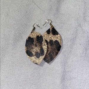 Leopard Print Faux Earrings